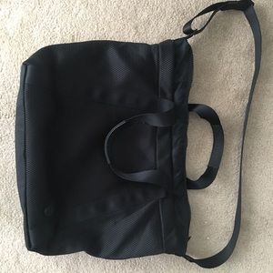 Lululemon gym bag / travel bag / diaper bag